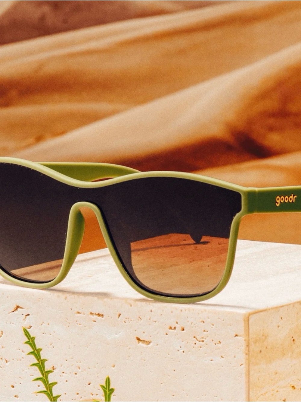 NEW Goodr Reformed Mad Scientist Green sunglasses